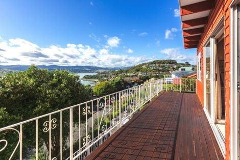 Photo of property in 7 Kenef Road, Paremata, Porirua, 5024