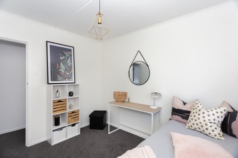 Photo of property in 11 Oxford Street, Holmes Hill, Oamaru, 9401