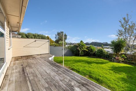 Photo of property in 31 Queens Road, Glen Avon, New Plymouth, 4312