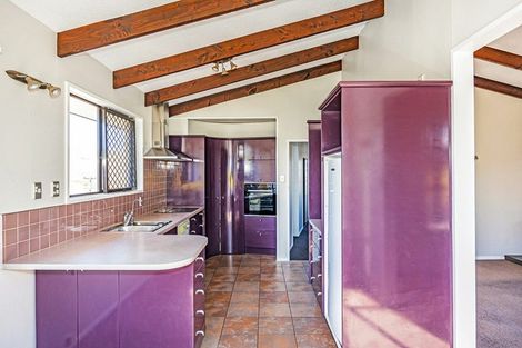 Photo of property in 9 Perth Street, South Hill, Oamaru, 9400