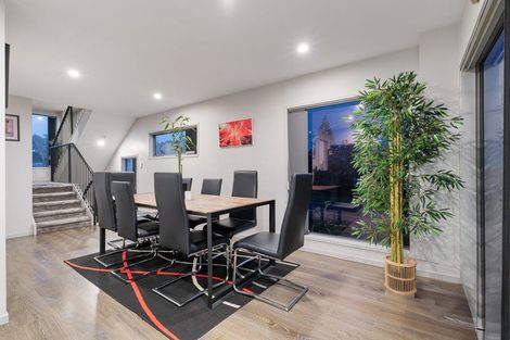 Photo of property in 1/1a Halsey Road, Manurewa, Auckland, 2102