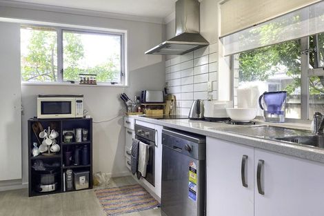 Photo of property in 2/32 Southampton Street, Sydenham, Christchurch, 8023