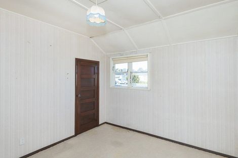 Photo of property in 8 De Lautour Road, Kaiti, Gisborne, 4010