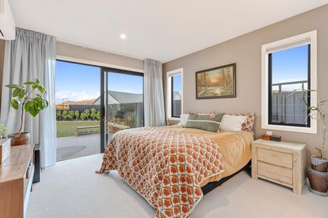 Photo of property in 33 Atkins Road, Luggate, Wanaka, 9382