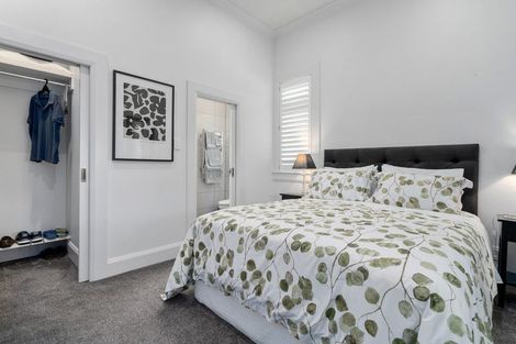 Photo of property in 63 Dublin Street, Martinborough, 5711