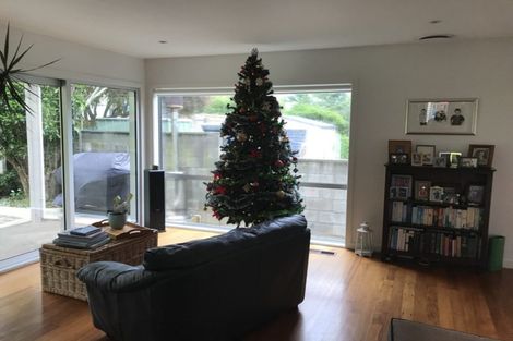 Photo of property in 157 Campbell Street, Karori, Wellington, 6012