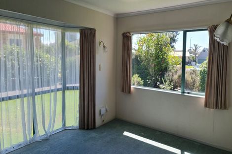 Photo of property in 13 Hereford Place, Waihi Beach, 3611