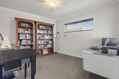 Photo of property in 42 Collingwood Street, Hokowhitu, Palmerston North, 4410