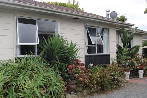 Photo of property in 12 Ulay Place, Clover Park, Auckland, 2019