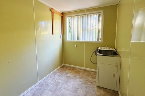 Photo of property in 67 Cedar Heights Avenue, Massey, Auckland, 0614