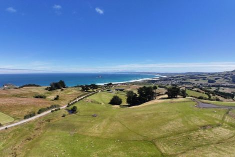 Photo of property in 1 Church Hill Road, Green Island, Dunedin, 9018