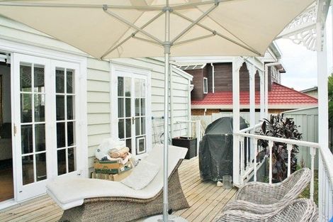 Photo of property in 35 Roberton Road, Avondale, Auckland, 1026