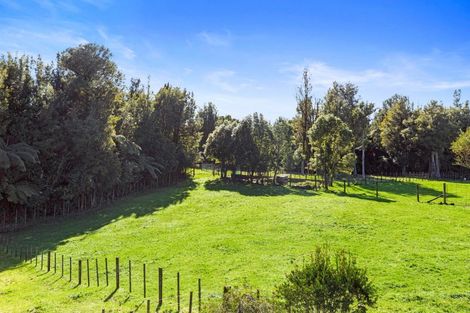 Photo of property in 1677 Pyes Pa Road, Oropi, 3173