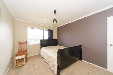 Photo of property in 22 Logan Way, Kelvin Grove, Palmerston North, 4414
