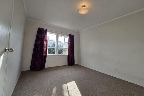 Photo of property in 67 Redoubt Road, Goodwood Heights, Auckland, 2105