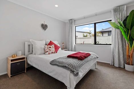 Photo of property in 99 Palm Springs Boulevard, Papamoa Beach, Papamoa, 3118