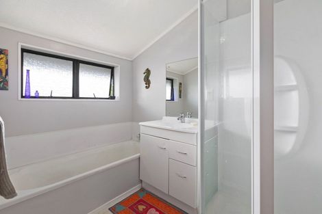 Photo of property in 16b Kinross Place, Mount Maunganui, 3116