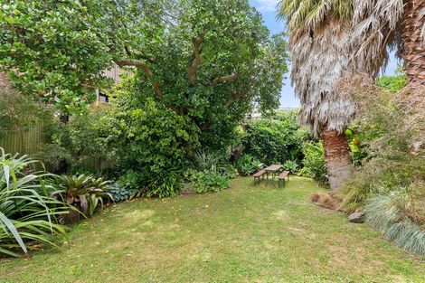 Photo of property in 147 Moxham Avenue, Hataitai, Wellington, 6021