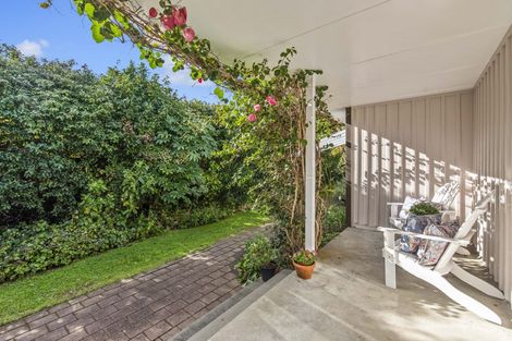 Photo of property in 46 Kohekohe Road, Waikanae, 5036