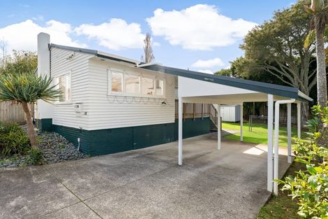Photo of property in 1/15 Manuka Road, Bayview, Auckland, 0629