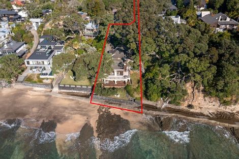 Photo of property in 19 View Road, Campbells Bay, Auckland, 0630