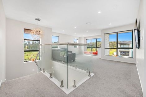 Photo of property in 40 Nightingale Road, Flat Bush, Auckland, 2019