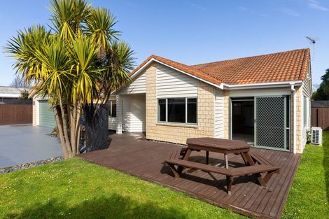 Photo of property in 22a Cotton Street, St Andrews, Hamilton, 3200