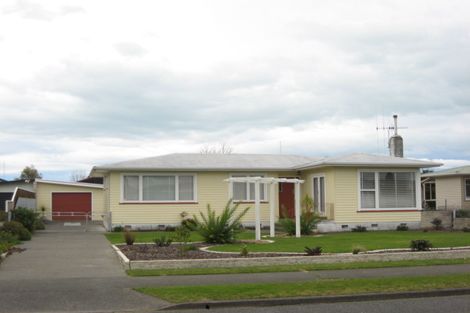 Photo of property in 21 Downing Avenue, Pirimai, Napier, 4112