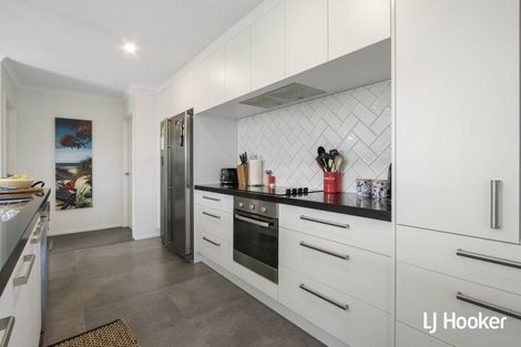 Photo of property in 14 Reel Road, Athenree, Waihi Beach, 3611