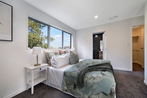 Photo of property in 240e Whitney Street, Blockhouse Bay, Auckland, 0600