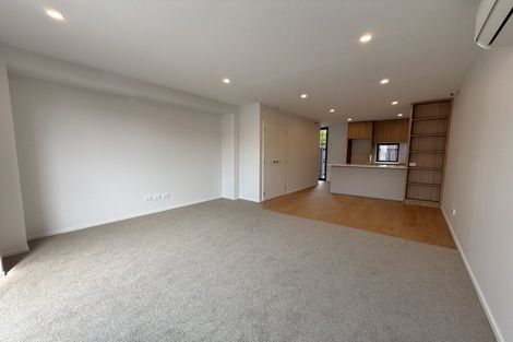 Photo of property in 4/86 Holly Road, St Albans, Christchurch, 8014