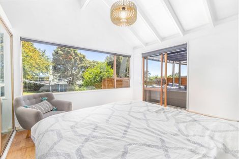 Photo of property in 3 Walton Road, Paraparaumu Beach, Paraparaumu, 5032