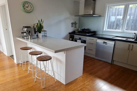 Photo of property in 286a Rangatira Road, Beach Haven, Auckland, 0626