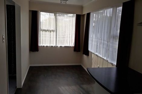 Photo of property in 4 Acacia Street, Kelvin Grove, Palmerston North, 4414