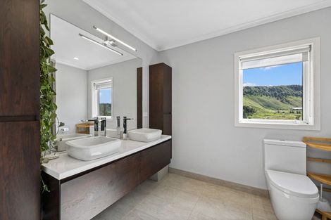 Photo of property in 78 Charnley Way, Kinloch, Taupo, 3385