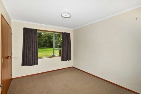 Photo of property in 37 Kew Road, Westport, 7825