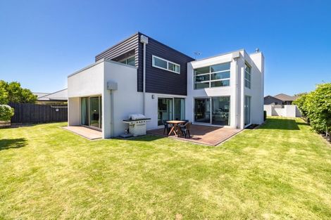 Photo of property in 12 Reka Street, Parklands, Christchurch, 8083