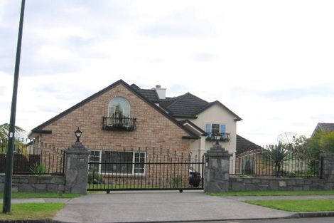 Photo of property in 3 Anaheim Boulevard, Shamrock Park, Auckland, 2016