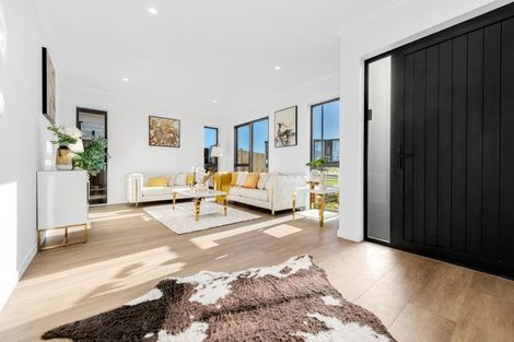 Photo of property in 19 Puia Street, Papatoetoe, 2025