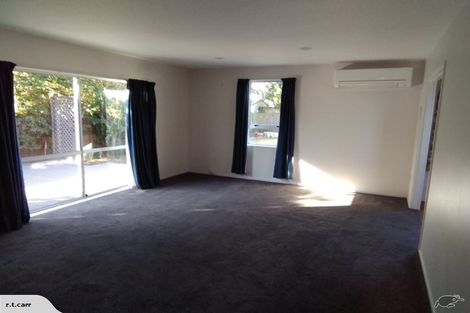 Photo of property in 96 Queenspark Drive, Parklands, Christchurch, 8083