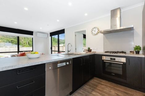 Photo of property in 88c Wellington Road, Wainuiomata, Lower Hutt, 5014