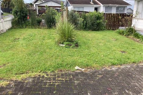 Photo of property in 99 Archmillen Avenue, Pakuranga Heights, Auckland, 2010