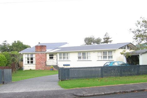 Photo of property in 83 Tiroroa Avenue, Te Atatu South, Auckland, 0610