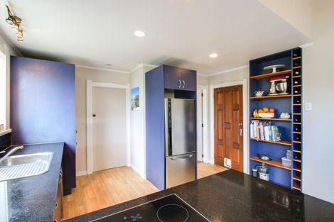 Photo of property in 803 Jervois Street, Mayfair, Hastings, 4122