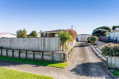 Photo of property in 7 Oleander Place, Bell Block, New Plymouth, 4312
