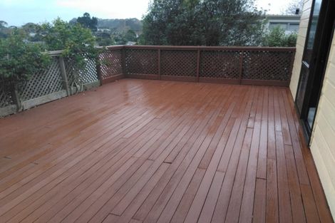 Photo of property in 1/12 Holiday Road, Stanmore Bay, Whangaparaoa, 0932