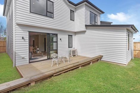 Photo of property in 54c Bleakhouse Road, Howick, Auckland, 2014