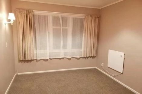 Photo of property in 32 Arapiko Street, Johnsonville, Wellington, 6037
