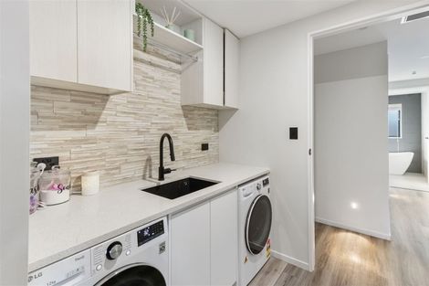 Photo of property in 8 Whitburn Avenue, Halswell, Christchurch, 8025