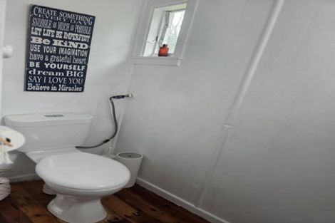 Photo of property in 1b Farnworth Avenue, Holdens Bay, Rotorua, 3010